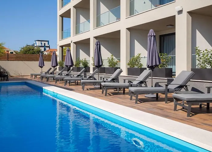 Ellure Luxury Suites
