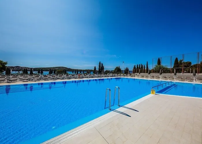 Hotel Medena
